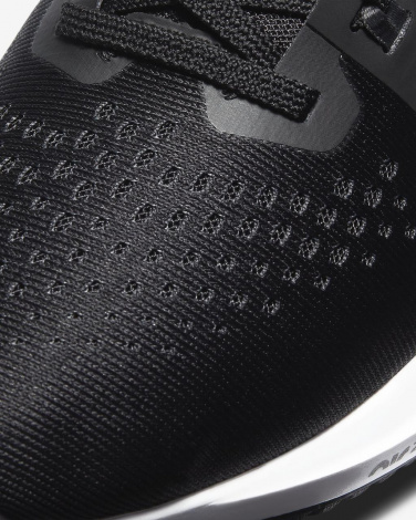 Кросівки Nike Air Zoom Vomero 15