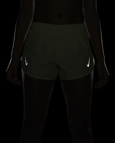 Шорти для бігу жіночі Nike FAST TEMPO DRI-FIT салатові DD5935-736