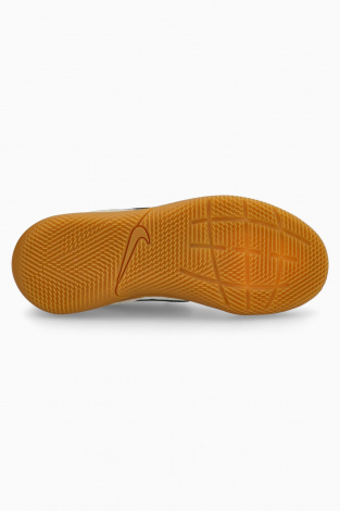 Детские футзалки Nike Streetgato Junior - Белый