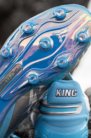 Бутси Puma King Ultimate FG/AG Conquer your Mountain - Білий