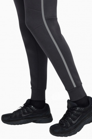 Штани Nike Sportswear Tech Fleece - Сірий