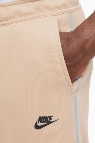 Штаны Nike Sportswear Tech Fleece - Бежевый