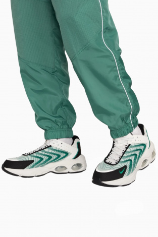 Штани Nike Air Woven - зелений