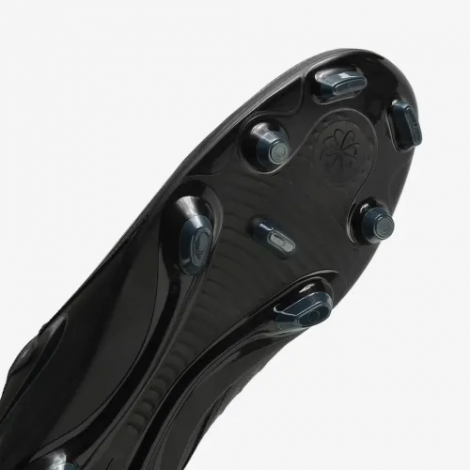 Бутси Nike PHANTOM GX II CLUB FG/MG чорні FJ2557-002