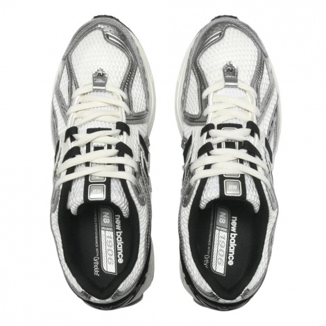 Кросівки New Balance 1906R біло-срібно-чорні M1906RER