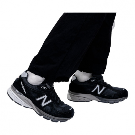 Кроссовки New Balance 990V4