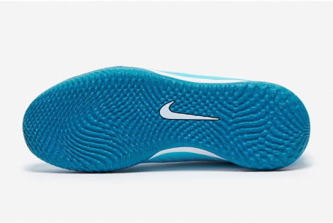 Детские футзалки Nike Phantom GX II Academy IC Junior FJ2609-400