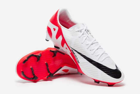Футбольные бутсы Nike Air Zoom Mercurial Vapor 15 Academy MG DJ5631-600