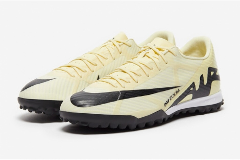 Сороконіжки Nike Air Zoom Mercurial Vapor 15 Academy TF DJ5635-700