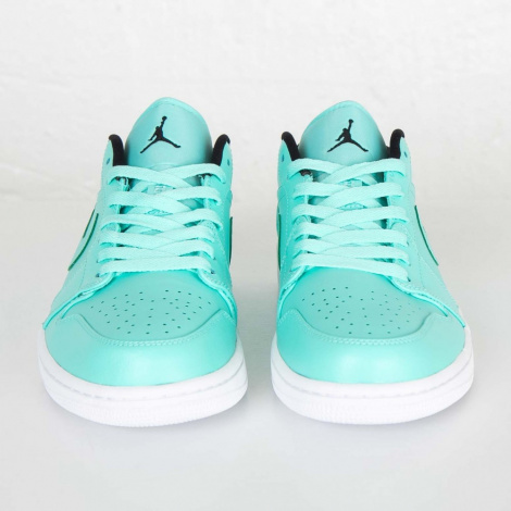 Кроссовки Jordan 1 Retro Low Hyper