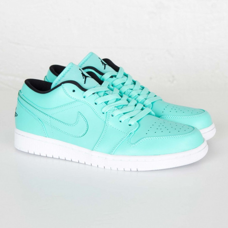 Кроссовки Jordan 1 Retro Low Hyper