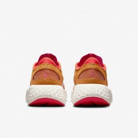 Кроссовки Wmns Jordan Delta 3 Low