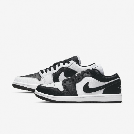 Кроссовки Wmns Air Jordan 1 Low Black White