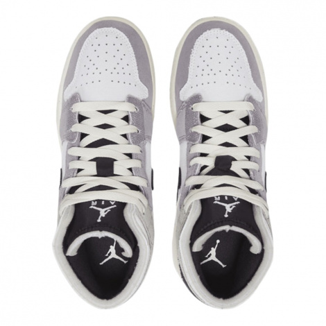 Кроссовки Wmns Jordan 1 Mid