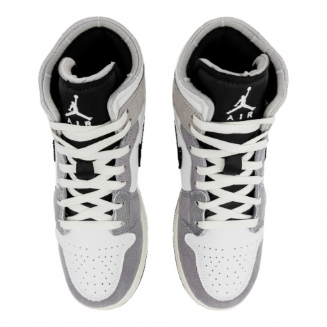 Кроссовки Wmns Jordan 1 Mid