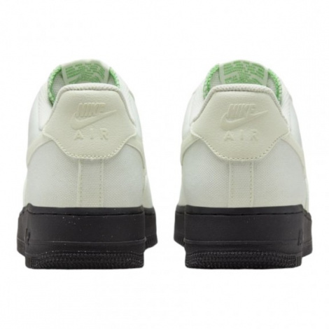 Кроссовки Nike Air Force 1 07 Lv8
