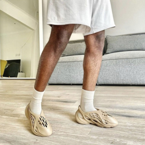 Кросівки Adidas Yeezy Foam Runner Ochre
