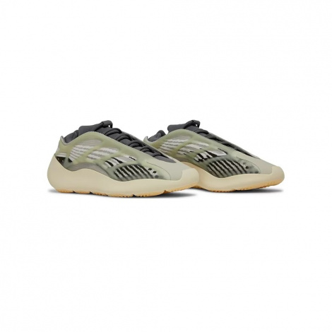 Кроссовки Adidas Yeezy Boost 700 V3