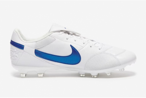 Футбольні бутси Nike Premier III FG (ШКІРА) HM0265-103