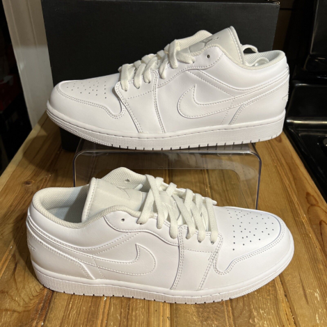 Air Jordan 1 Low