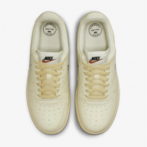 Кроссовки Nike Air Force 1 07 Lx