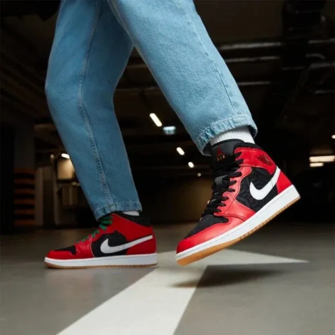 Кроссовки Jordan Air 1 Mid Se