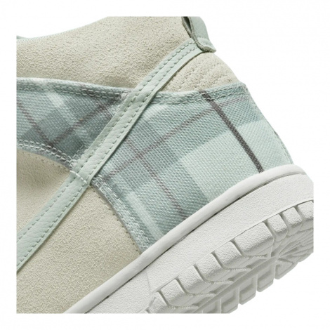 Кроссовки Nike Dunk High Retro Se