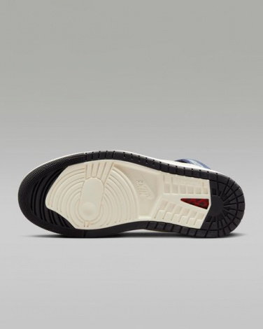 Кроссовки Jordan 1 Zoom