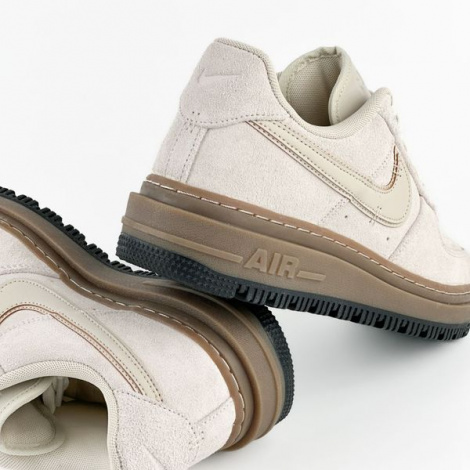 Кроссовки Мужские Nike Air Force 1 Luxe Beige Hv2531-100 42