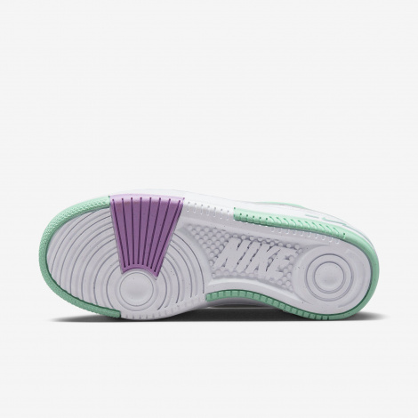 Кросівки Nike GAMMA FORCE білі FN7109-100