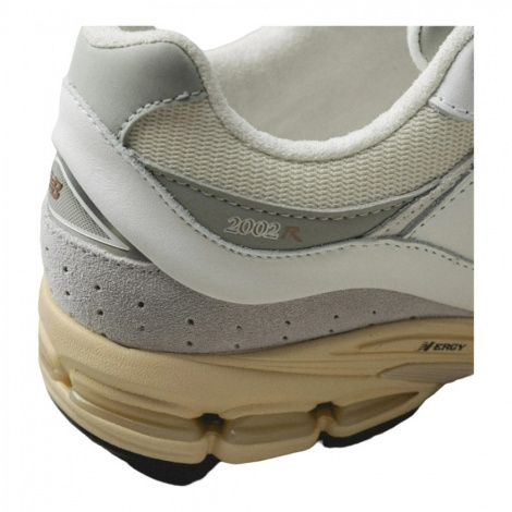 Кросівки New Balance 2002R