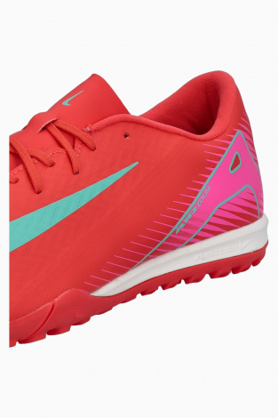 Сороконіжки Nike Zoom Mercurial Vapor 16 Academy TF - червоний