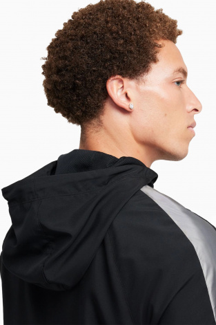 Вітровка Nike Academy Water-Repellent - чорний