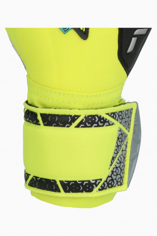 Воротарські рукавички Reusch Attrakt Duo