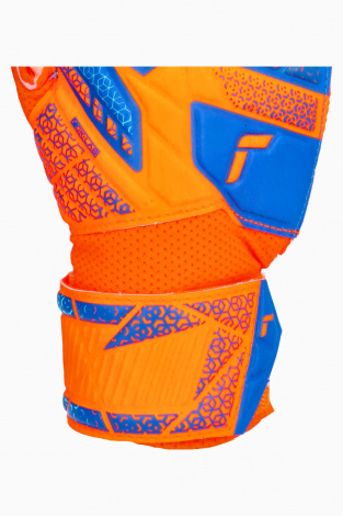 Детские вратарские перчатки Reusch Attrakt Solid Junior