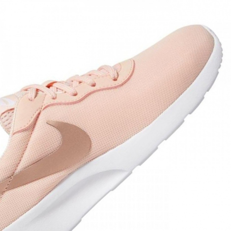 Кроссовки Nike Wmns Tanjun