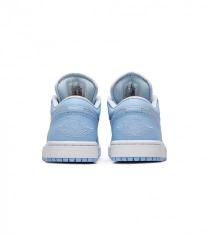 Кроссовки Nike Wmns Air Jordan 1 Low