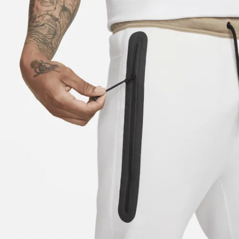 Брюки Nike Tech Fleece Jogger White