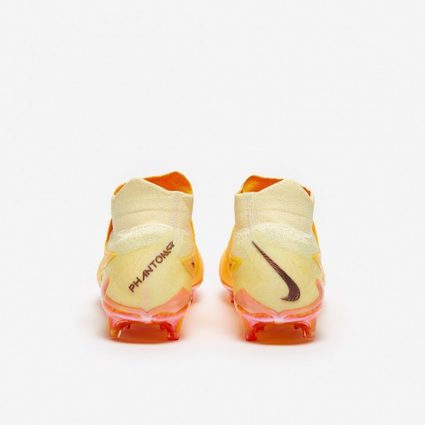Бутсы Nike Phantom Gx Elite Df Fg Se