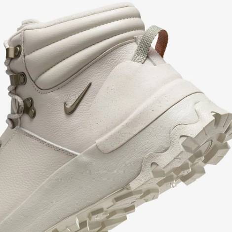 Черевики жіночі Nike CITY CLASSIC PREMIUM WATERPROOF BOOT кремові FZ8629-100