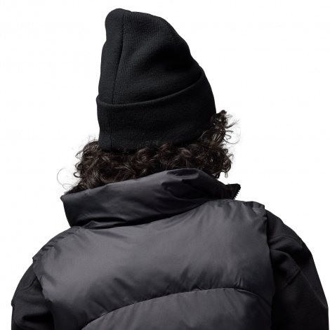 Шапка Nike UJ Peak Beanie Satn Lined Ess