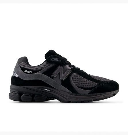 Кросівки New Balance 2002R чорно-сірі M2002RBL