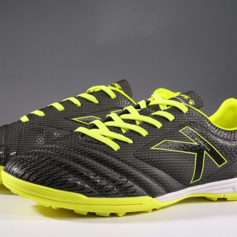Сороконожки (шиповки) Kelme SUPERCUP черно-желтые 68831124.9000