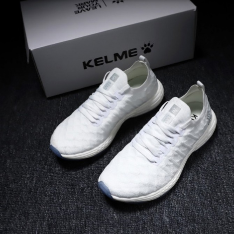 Кросівки жіночі Kelme CITY білі 66832502.9100