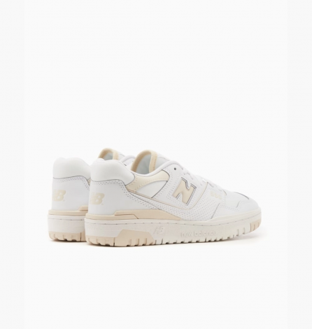 Кросівки жіночі New Balance 550 біло-кремові BBW550BK