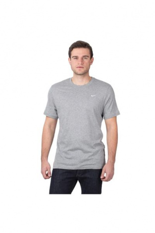 Футболка Nike Sportswear Swoosh