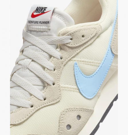 Кроссовки Nike Venture Runner