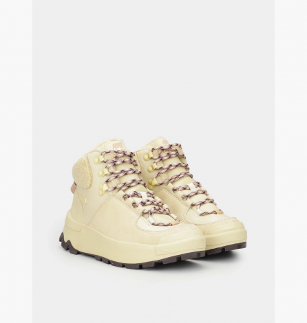 Черевики жіночі Nike CITY CLASSIC PREMIUM WATERPROOF бежеві FD0211-700