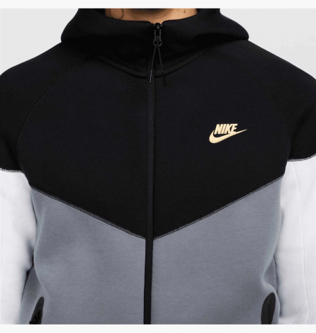 Кофта Nike Sportswear Tech Fleece Windrunner