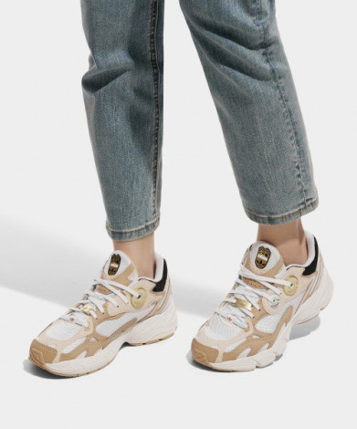 Кросівки Adidas Astir